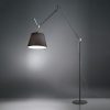 Tolomeo Mega Floor est l’un des plus grands « classiques » des luminaires contemporains tant par sa ligne minimaliste et originale, que par sa fonctionnalité. Tolomeo Mega Floor est l’un des plus grands « classiques » des luminaires contemporains tant par sa ligne minimaliste et originale, que par sa fonctionnalité.